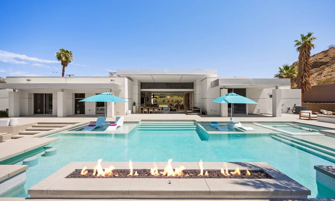 Palm Desert Casa | The Desert Mountain Compound