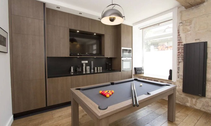 Jardin des plantes Apartamento | The Designer Apartment in the Latin Neighborhood