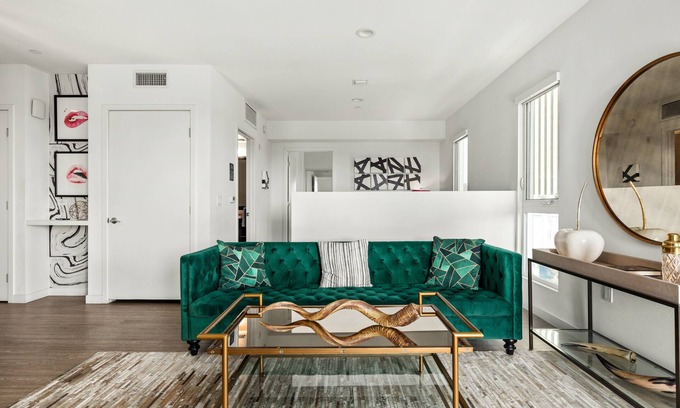 Carthay Circle Condominio | The Designer Two-Bedroom Suite