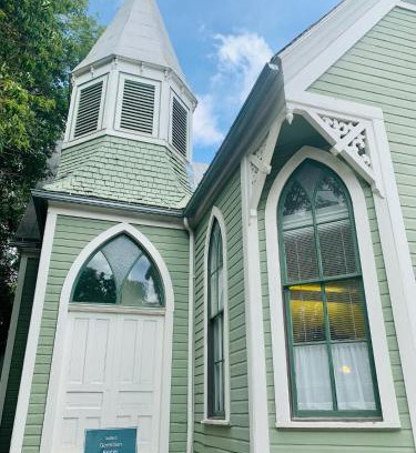 Heritage Casa | The Downtown Abbey