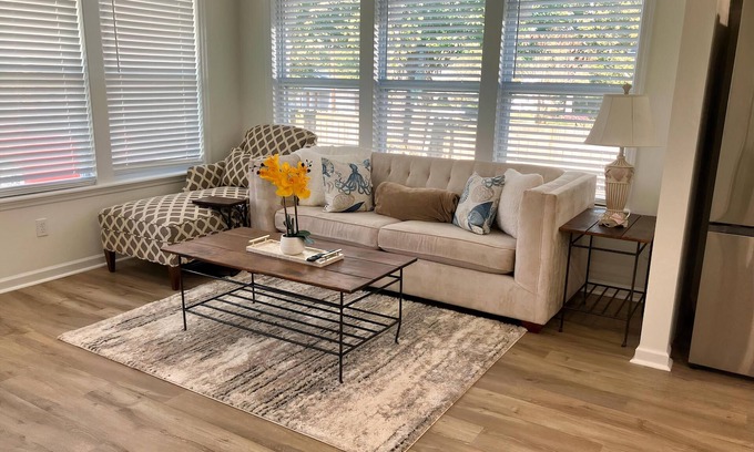 Hanahan Casa | The Dreamy Dickson Retreat!