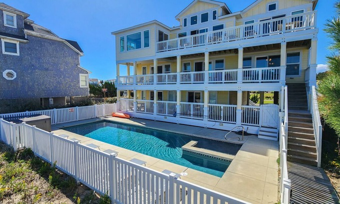 Carolina Dunes Casa | The Duck House - Spectacular Oceanfront home with 5 BR/7BA - Private Pool