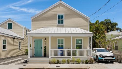 Uptown - Upper Duval Casa | The Duke and The Duchess by Last Key Realty