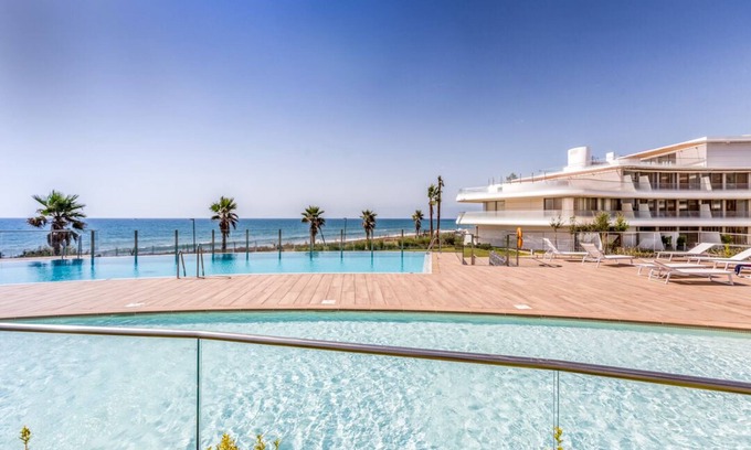 La Gaspara Casa | The Edge Estepona Luxury Frontline Beach Apartment