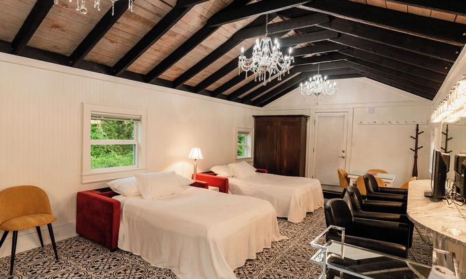 Wanchese Casa | The Elderberry Studio