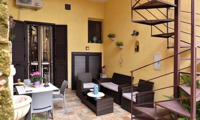 Agrigento Apartamento | Elegante Dependance del Barone Francesco Sala - in Centro storico Agrigento