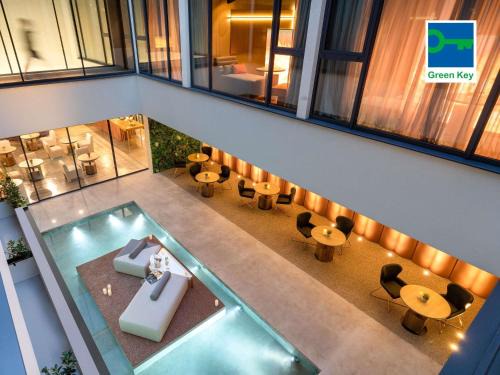 Plovdiv Center Hotel | The Emporium Hotel Plovdiv - MGallery Collection