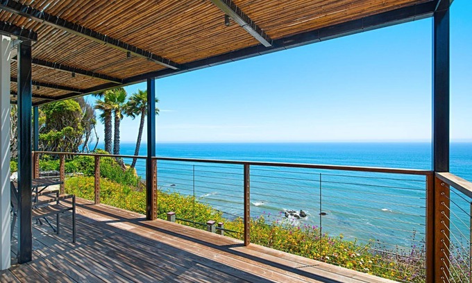 Western Malibu Casa | The Encinal Surf Shack I Ocean View & Private Direct Beach Access