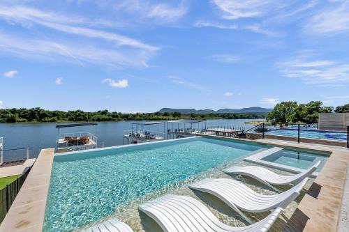Kingsland Casa | The Enclave New Listing Concierge Services