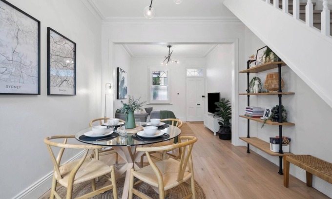 Stanmore Casa | 'The Enmore' - in the heart of everything Newtown