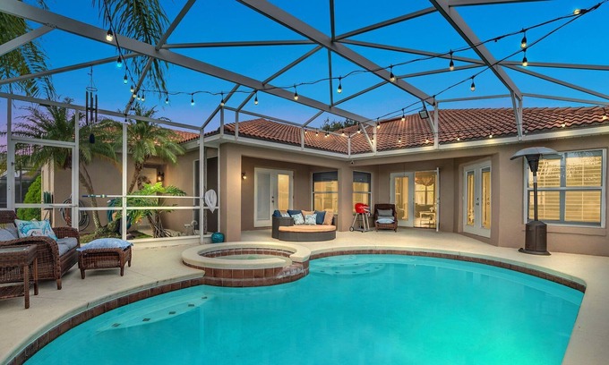 Buena Ventura Lakes Villa | The Escape - 4 BR Pool home, Near Lake Nona