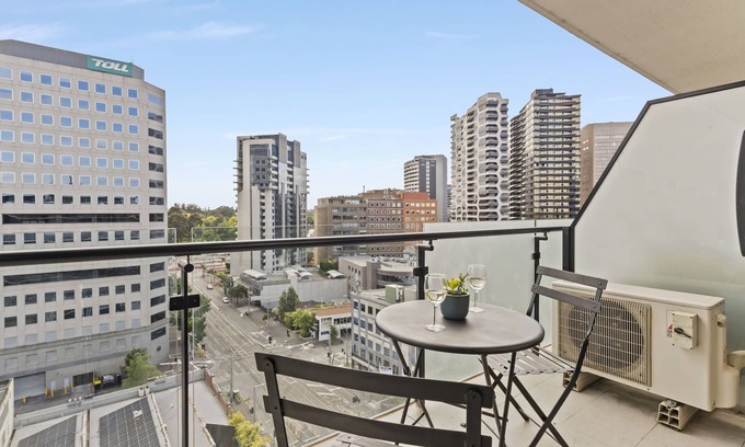 South Melbourne Apartamento | The Essence - Fresh, Light & On the Tram Line!