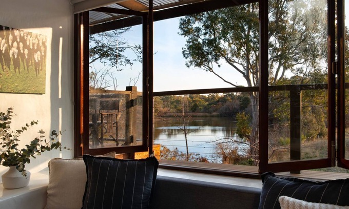 Werona Casa | The Falls at Lake Werona