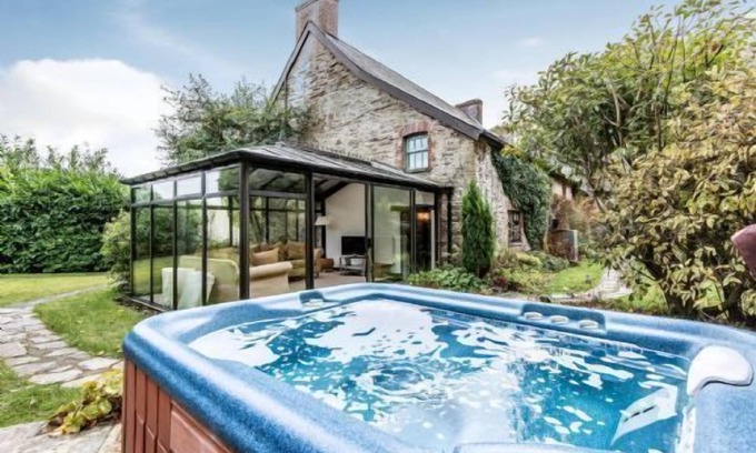 Boncath Otro | The Farmhouse - perfect for families to share, private hot-tub and fabulous shared leisure facilitie
