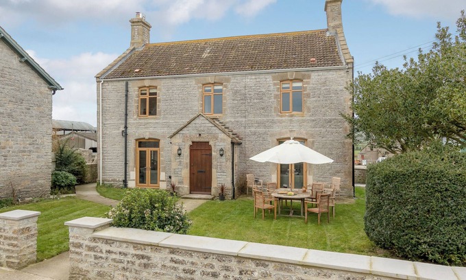 West Pennard Cabaña | The Farmhouse - UK10655
