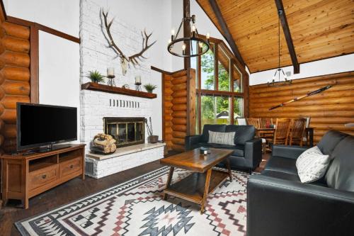 Brightwood Casa | The Fernwood
