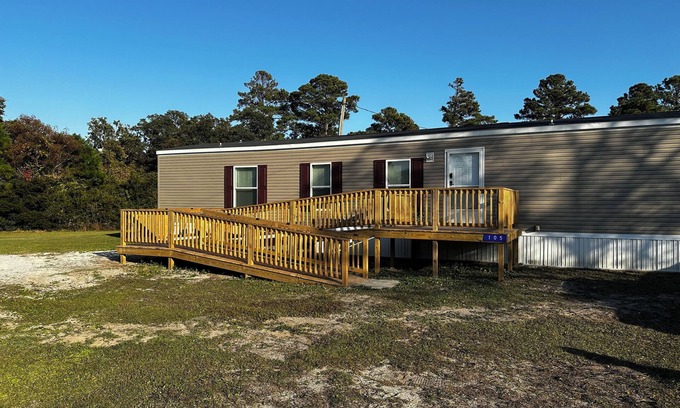 Cedar Island Casa | The Ferry Retreat in Cedar Island!