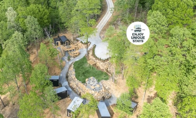 Lupton City Casa | The Five Pines at Treetop Escapes!