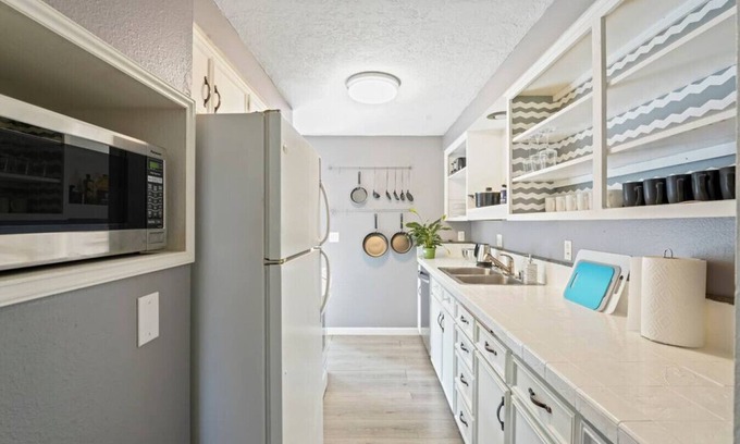 Western Casa | The Four Oaks Oasis Eugene, OR