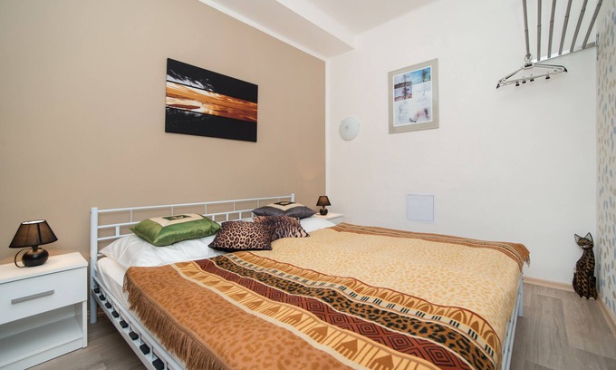 Mala Strana Apartamento | The Fox and the Hedgehog Apartment