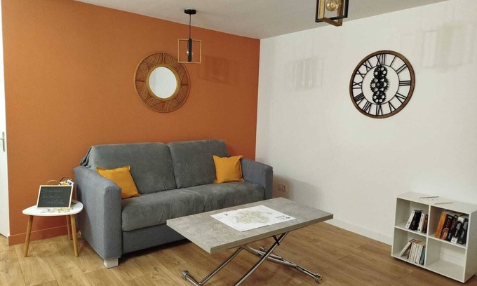 Saint-Julien-en-Saint-Alban Condominio | The cardinal's cottage