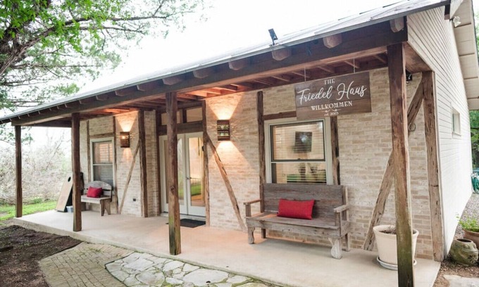 Gruene Cabina | The Friedel Haus at Gruene B&B