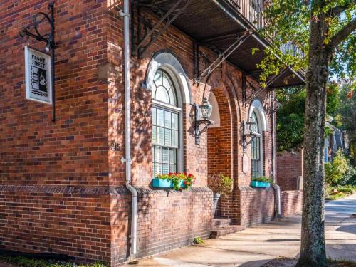 Wilmington Historic District Hotel | The Front Street Inn