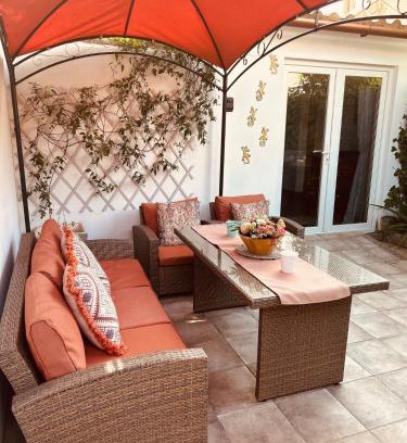 Pinoso Apartamento | The Garden Apartment