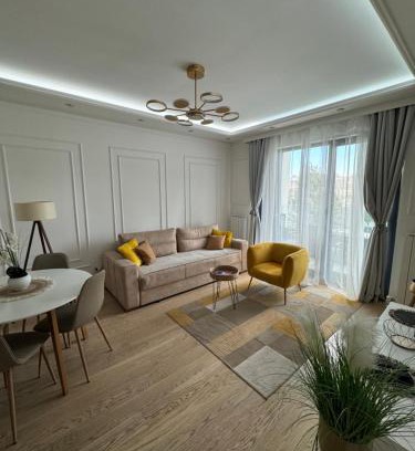 Sarajevska Apartamento | The Gates 107