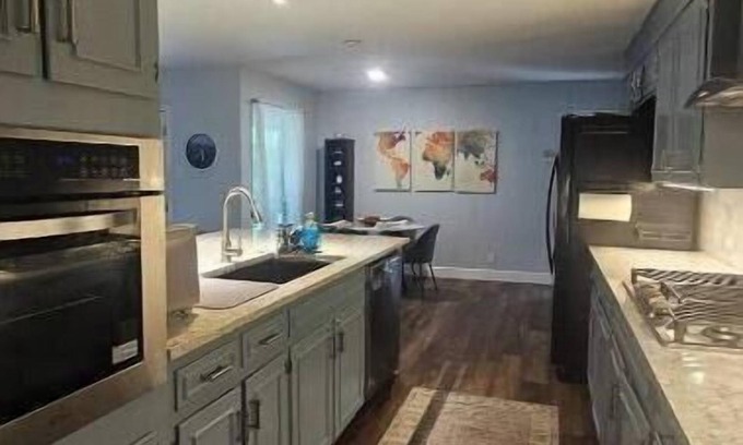 Euless Casa | The Gathering House