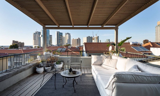 Neve Tzedek Casa | The Gem of Neve Tzedek Stylish Home