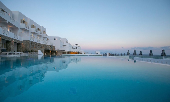 Platis Gialos Hotel | The George Hotel