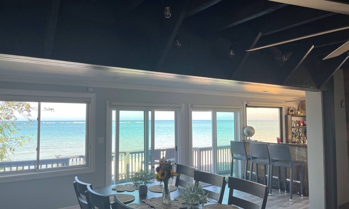Kincardine Casa | The GOAT Lakehouse