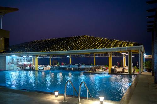 Daman Complejo | The Gold Beach Resort