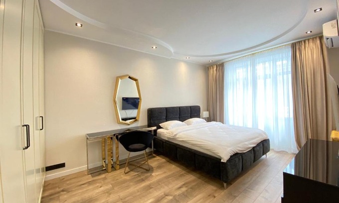 Lypky Apartamento | The Gold House