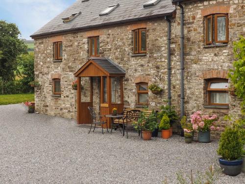 Llanybri Casa | The Granary