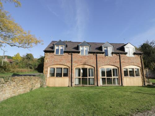 Northend Casa | The Granary
