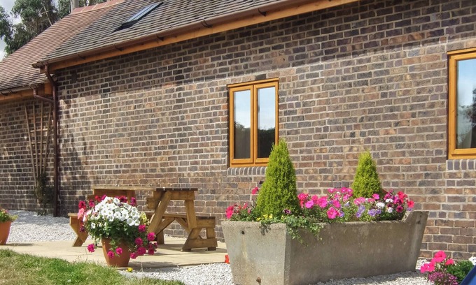 Polesworth Cabaña | The Granary - UK47480
