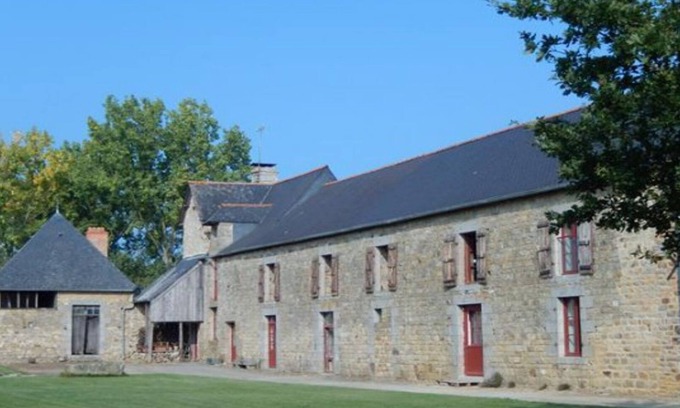 Gahard Casa | La habitación de huéspedes Grand Clos