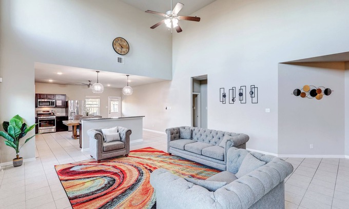 Rosenberg Casa | The Grand Haven Retreat
