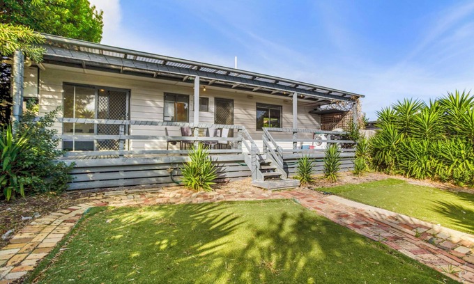 Rye Casa | The Grandeur by Ready Set Stay - Pet Friendly, BBQ