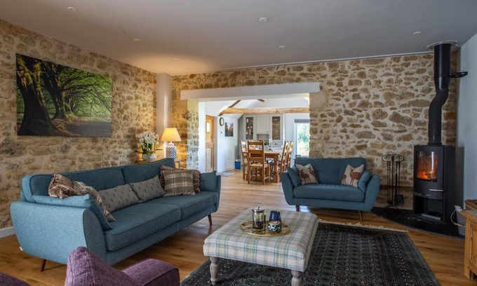Bridport Casa | The Grange, newly converted barn in Dorset