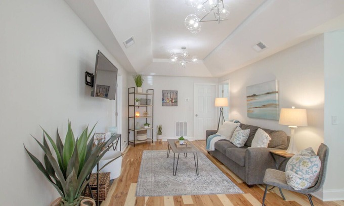 Hillsboro Village Condominio | Encantador condominio 2BR en el corazón de Nashville