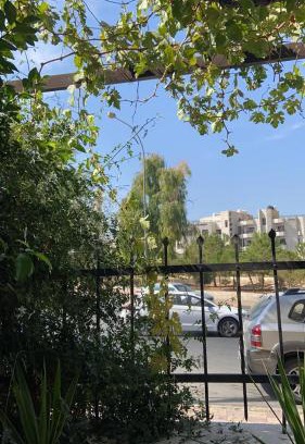 Amman Casa | The Grapevine House-