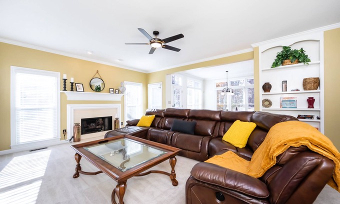 Prosperity Church Road Casa | The Greenway House | Modern Lux Home Near Uptown