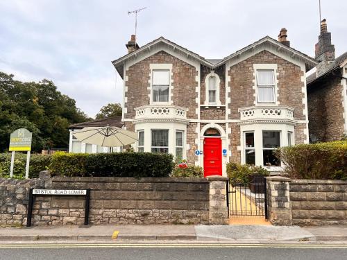Grove Park Village Cabina | The Grove