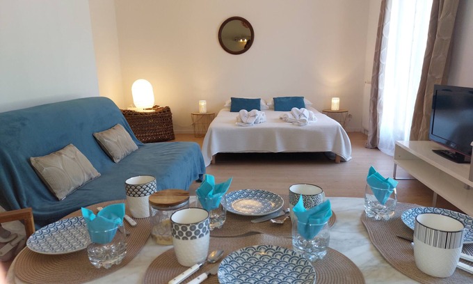 Noaillan Apartamento | Nuevo ... Bed & Breakfast entre viñedos y mar!