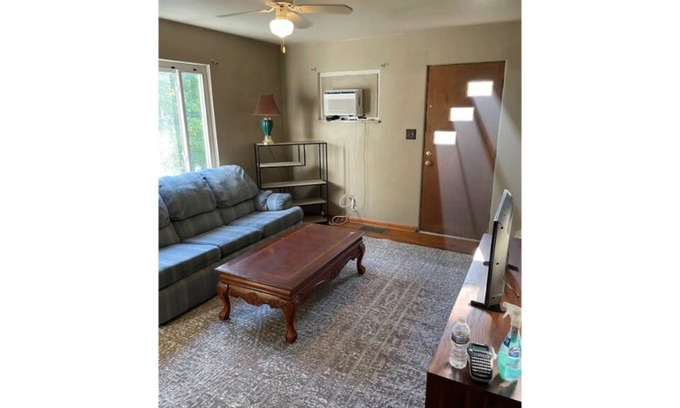 Washington Casa | The Guest House near Racetrack Rd