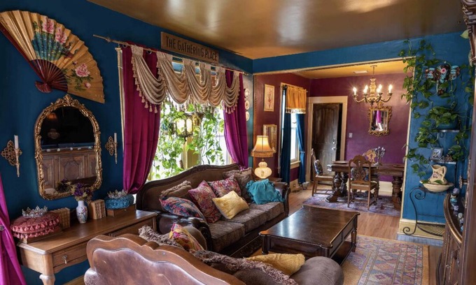 Lenexa Casa | The Gypsy Palace