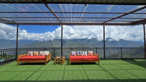 Kumharsain Casa | The Halt Narkanda - Rooms and Rooftop Cafe
